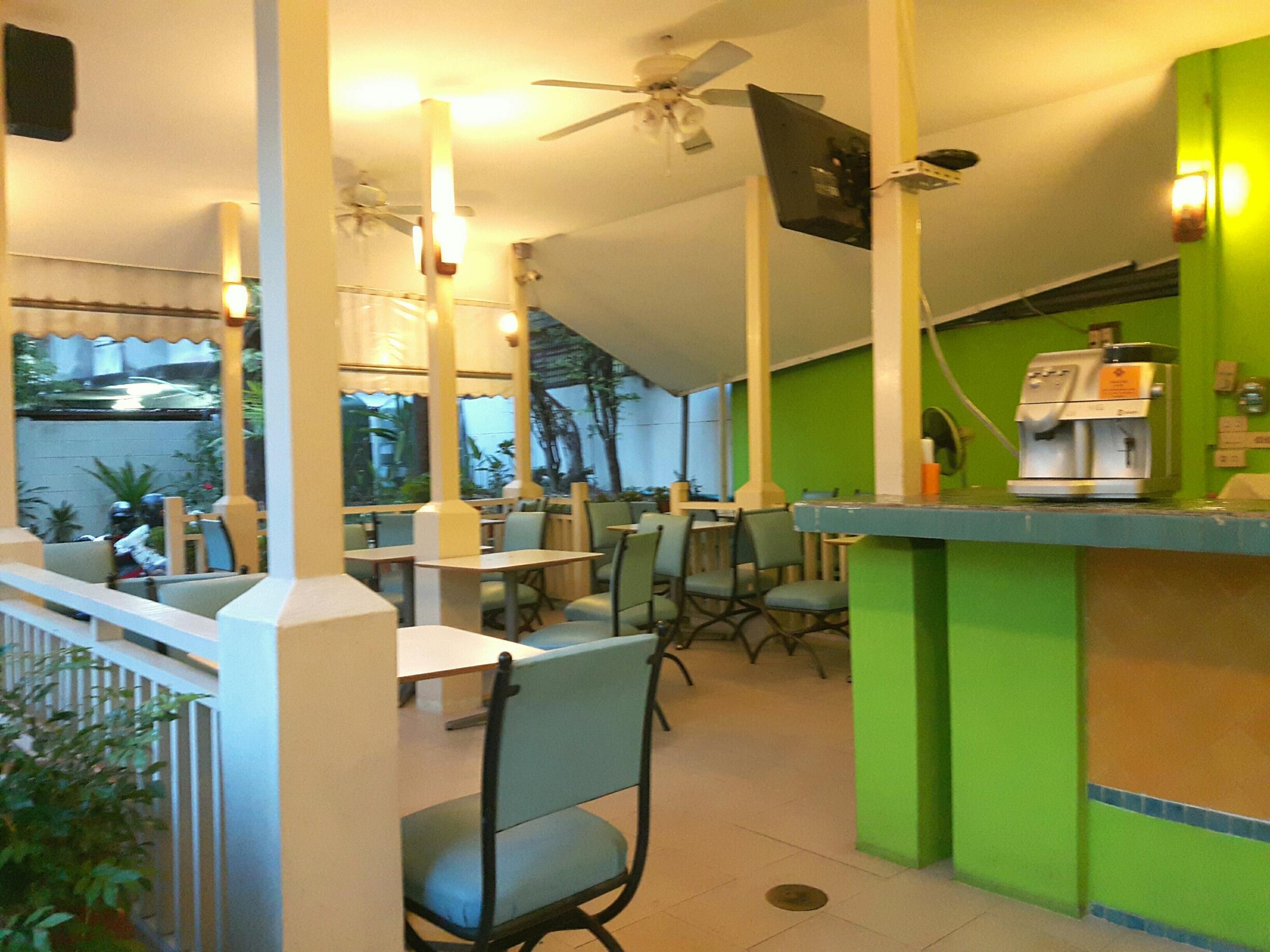 Sawasdee Sukhumvit Inn Bangkok Exterior photo